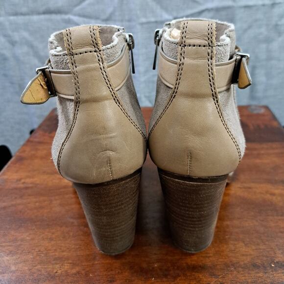 Coach Hewes Tan Suede Ankle Boots Heels Sz 6B - Picture 6 of 13